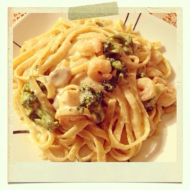 Shrimp Alfredo Fettuccine|SnowConeさん