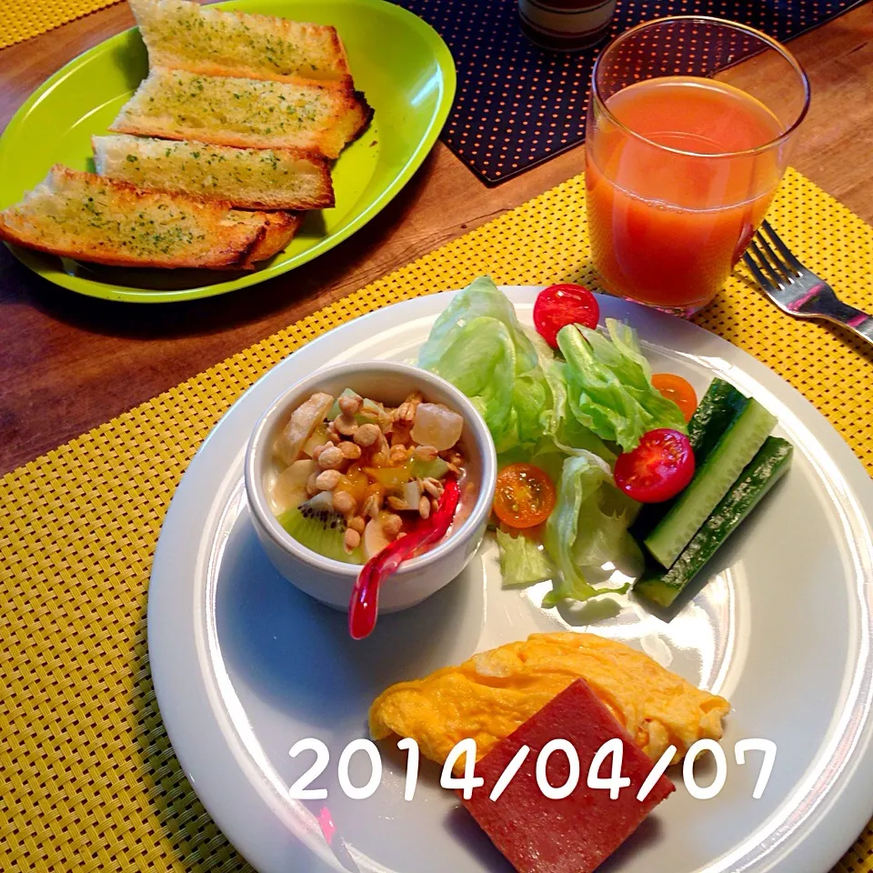 Snapdishの料理写真:朝ごはん 2014・4・7|ローゼルさん