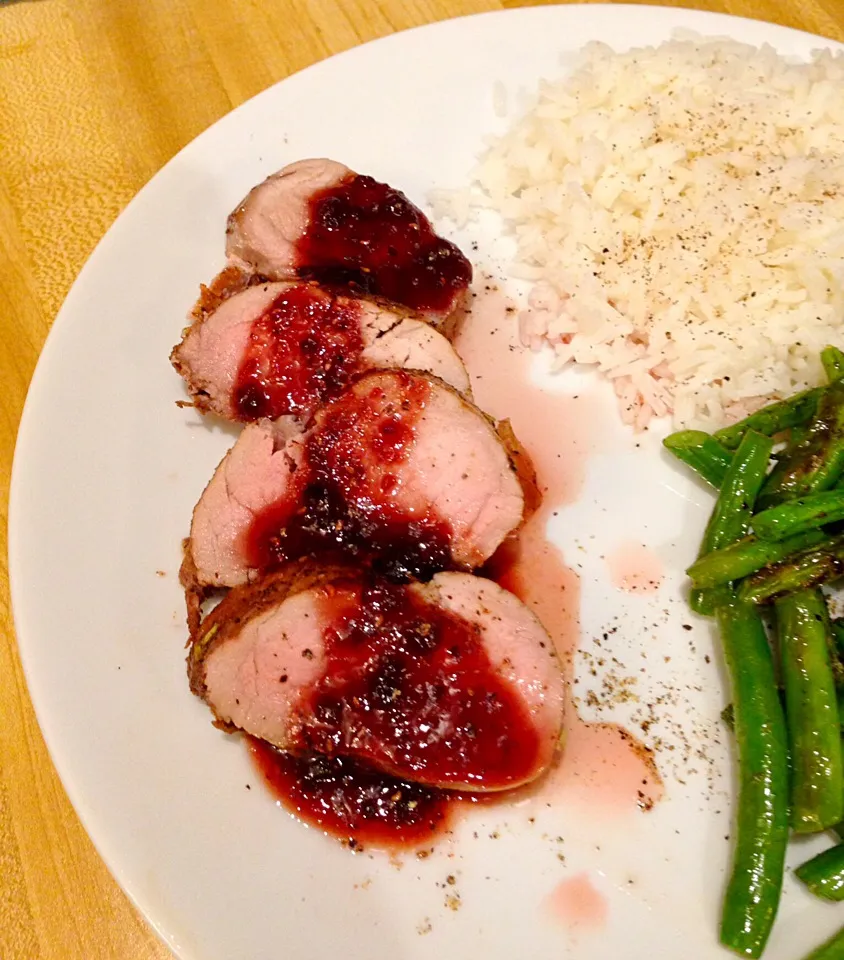 Pork tenderloin with chipotle raspberry sauce|lori sさん