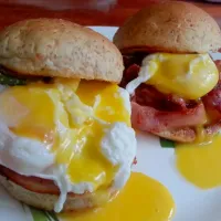 Egg benedict|Kaew Sirithipさん