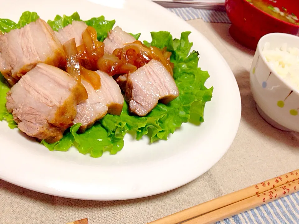 Snapdishの料理写真:りりたんこぶさんの料理 炊飯器で作ったじゅわトロチャーシューどーん💥（丼）|Yukiさん