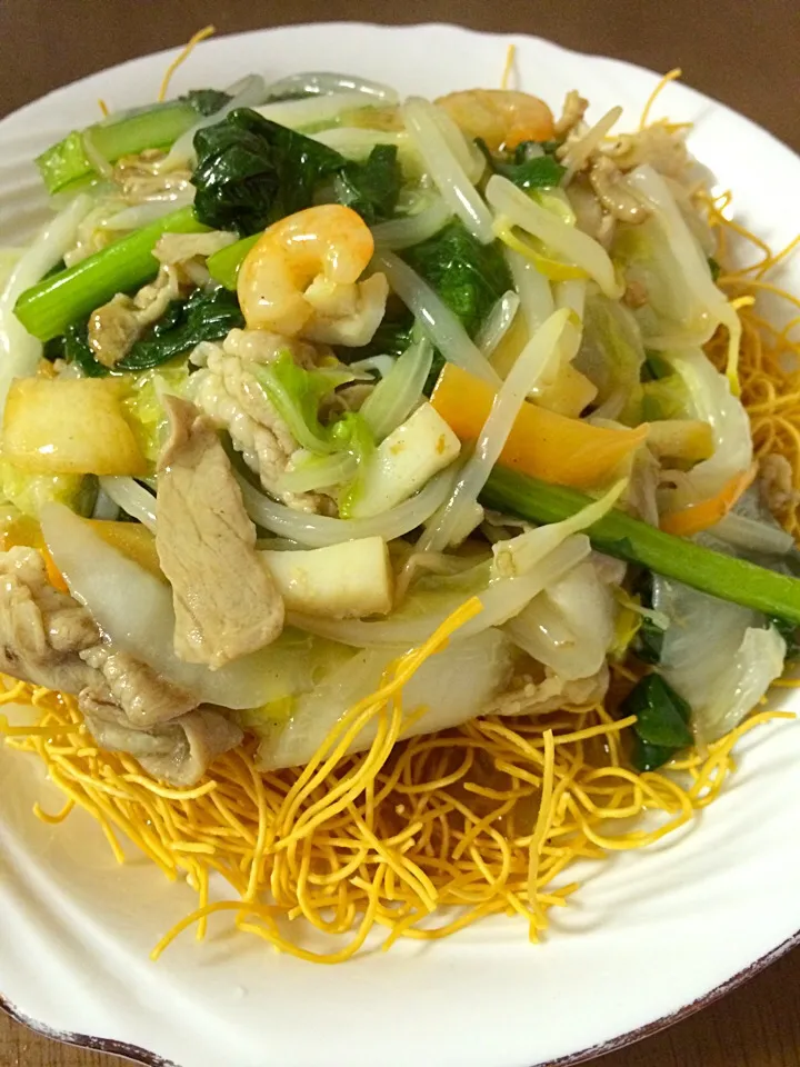 Nagasaki dish of noodles with various toppings|Alona Suazoさん