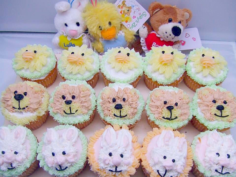 カップケーキ キャラクター絞り De Trois M Cookpad料理教室元講師 Snapdish スナップディッシュ Id 0u9rna