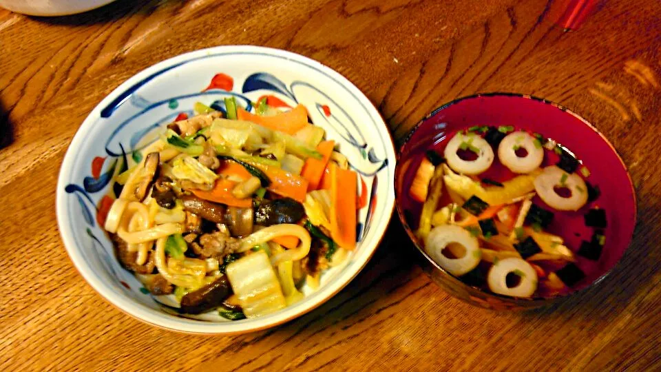 野菜タップリうどん(解凍麺)と即席お吸い物(パプリカ入り)|mimoriさん