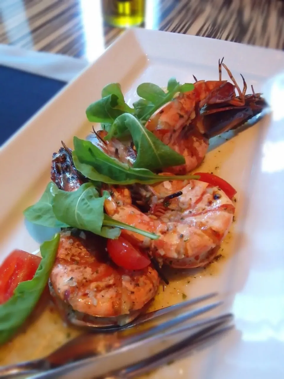 Tiger prawn grilled with garlic and topped with rockets|jaszminnyさん