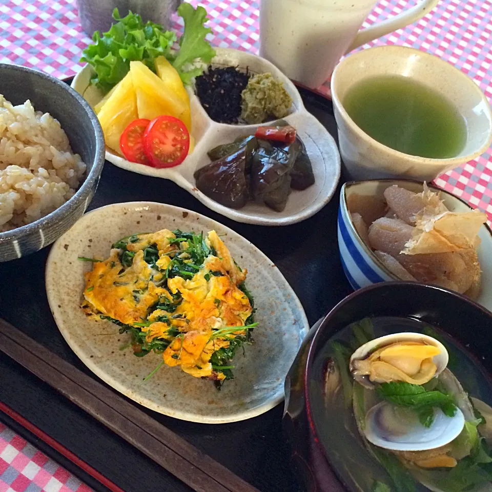 朝ごはんを食べたら…活動開始=͟͟͞͞( •̀д•́)))|こら7さん