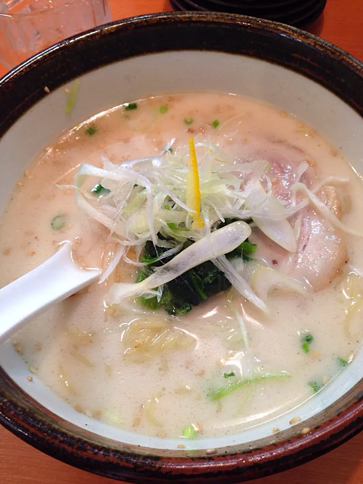 俺流塩ラーメン 俺流熟成塩ラーメン|酩酊親父さん