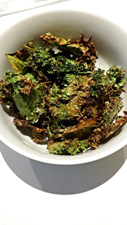 Parmesan kale chips|Candyさん