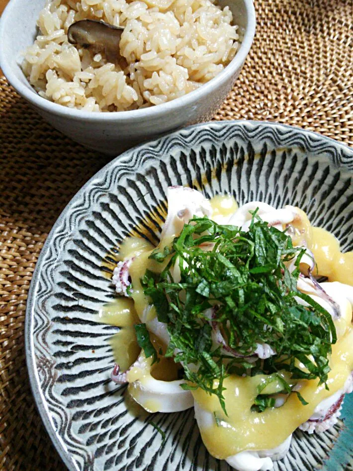 地鶏炊き込みご飯&イカ辛子酢味噌和え～🎵|☆Yumi☆さん