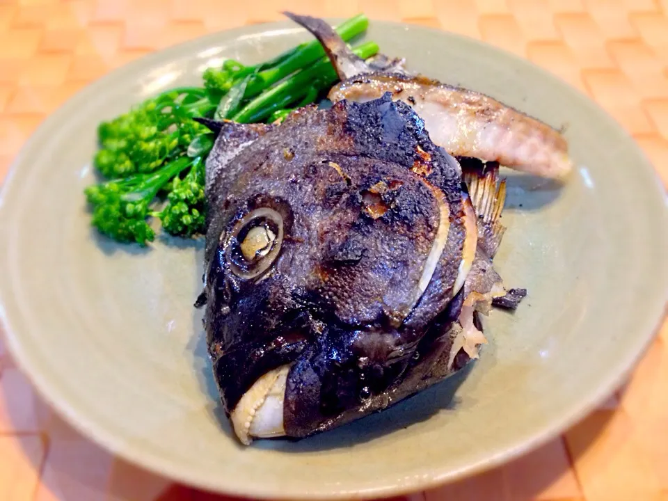 石鯛のカブト焼き🐟|おかっぴーさん