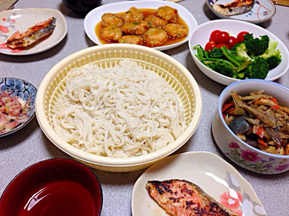 そうめん、エビから揚げピリ辛あんかけ|viviさん