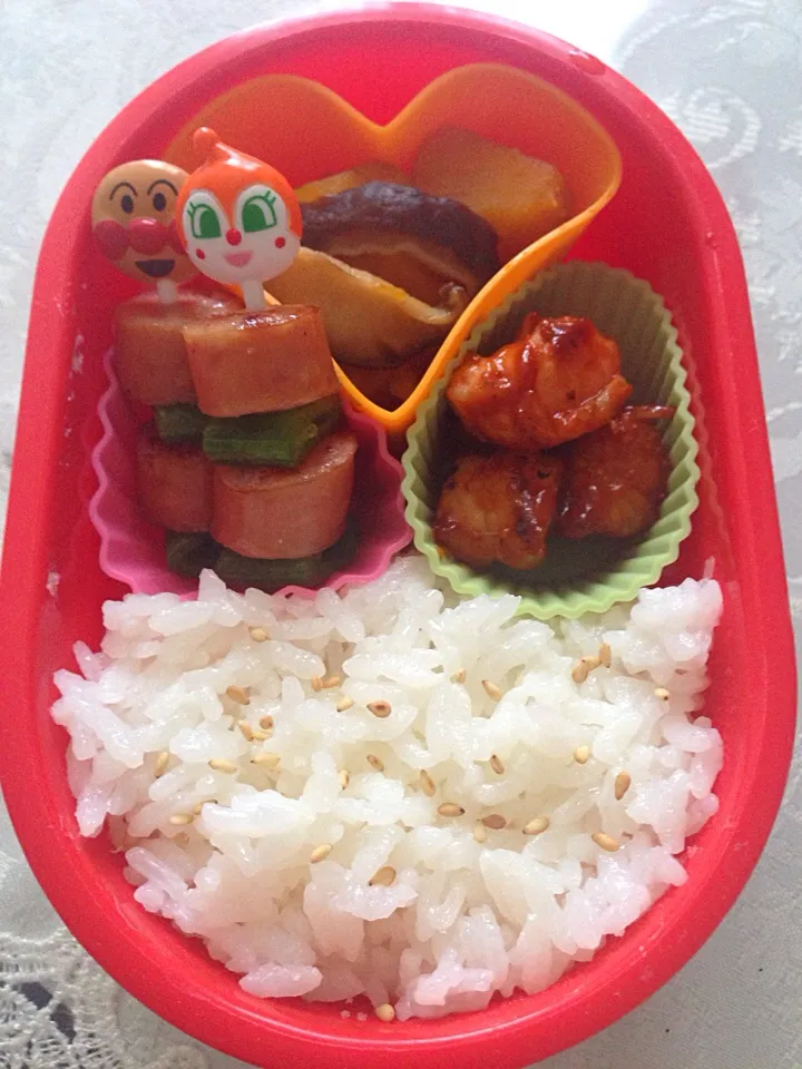 Snapdishの料理写真:幼稚園年少組さんのお弁当|やすさん