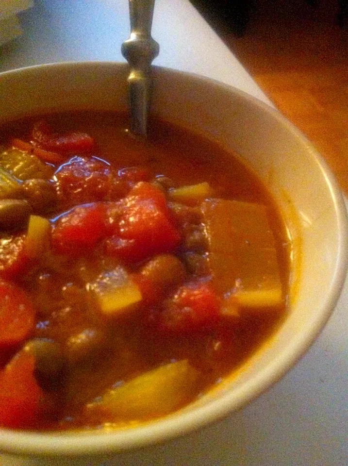 Pigeon Pea Vegetable Soup|T.E.Dennisさん