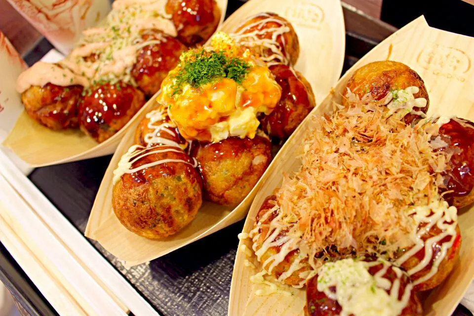 OSAKA KYOTO TAKOYAKI (날치,치즈,오리지날)|권지환さん