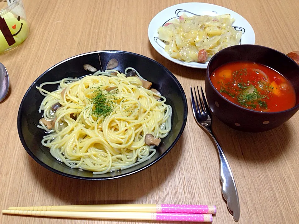 Snapdishの料理写真:きのこ和風パスタ＊ミネストローネ|Satanさん