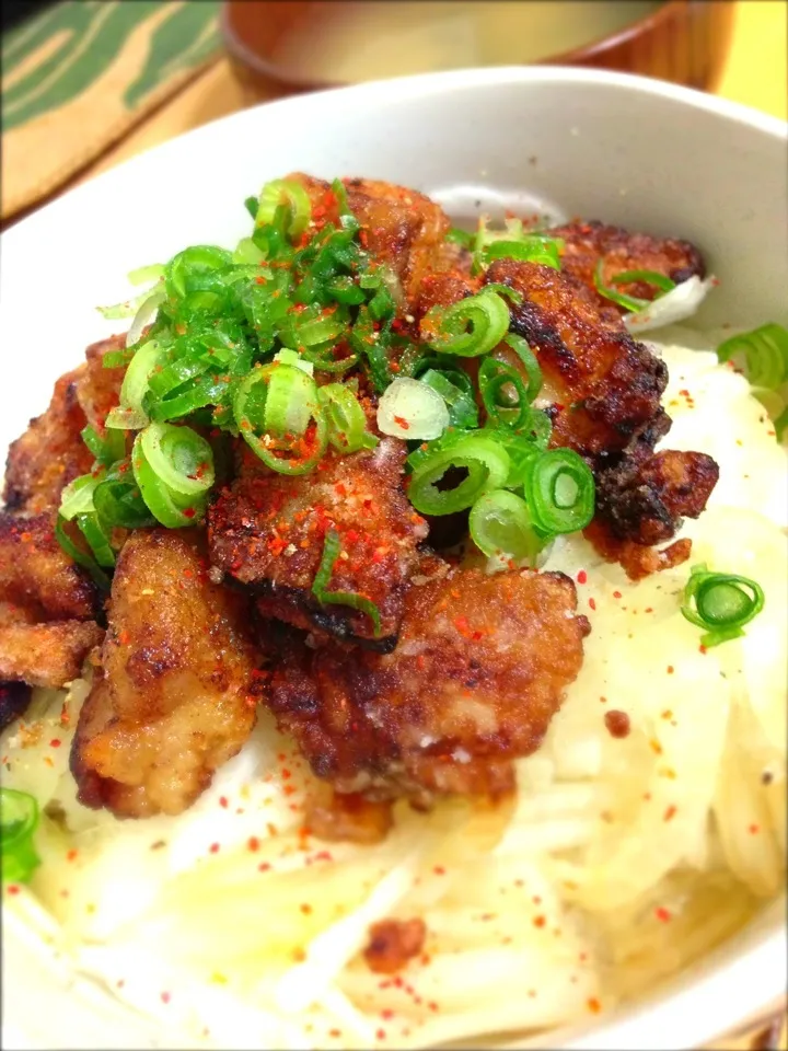 山本真希さんの鶏のサクサク焼き丼|寺尾真次さん