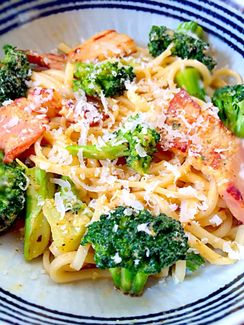 Udon carbonara with broccoli and parmigiano|Kumiewさん