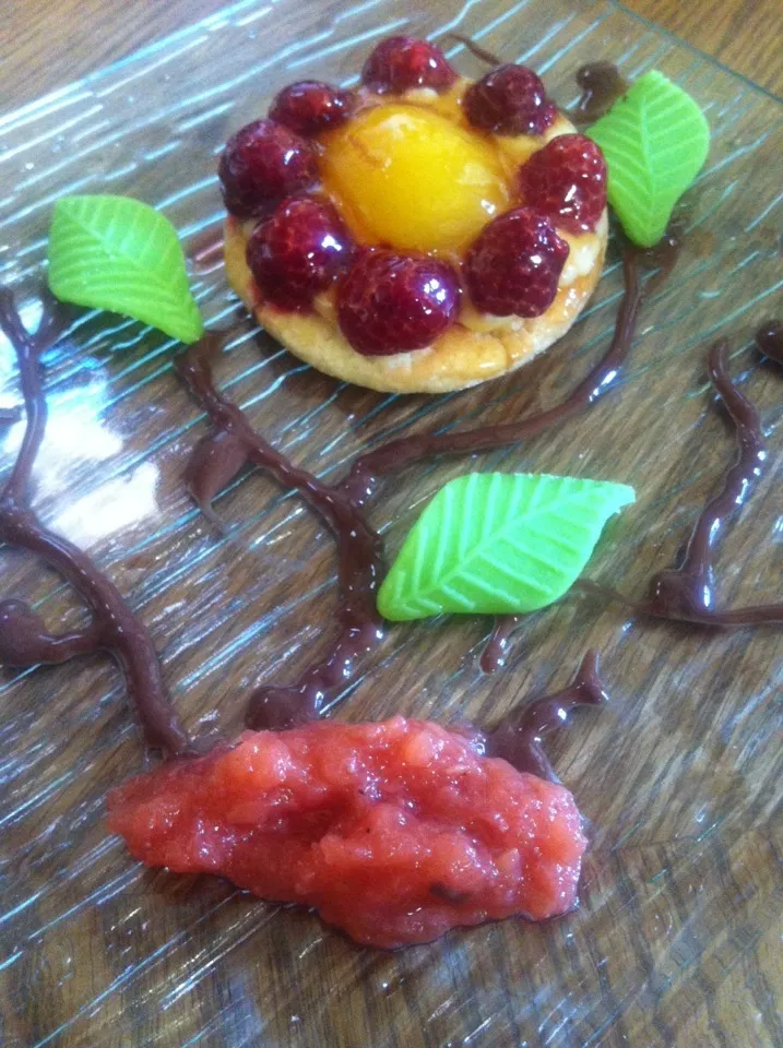 Tartelette Abricot et Framboise.
Apricot and Raspberries Tarts.|PHILIPPEさん