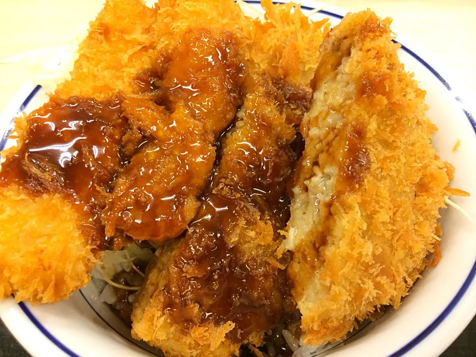 海鮮•ヒレ•メンチ•ソースカツ丼|kobaさん