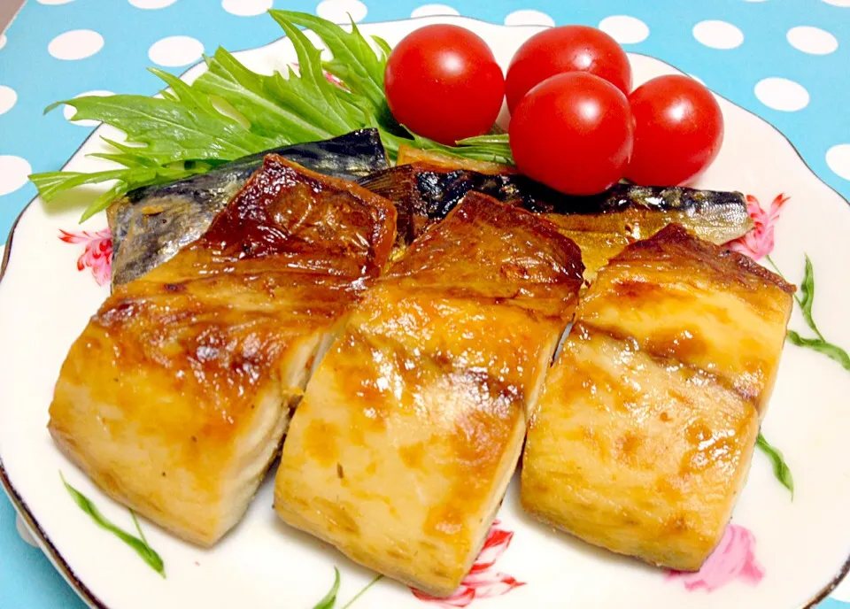 Snapdishの料理写真:Fried Saba fish|Liezlさん