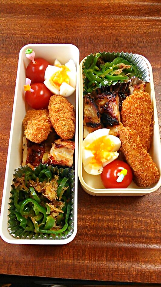 娘たちのお弁当おかず 塩麹でつけた鶏もも肉がメインです 弱火で焼いたけど やはり焦げやすい みやこ Snapdish スナップディッシュ Id V9rrta