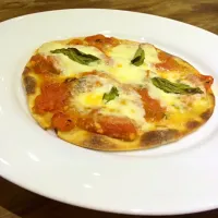 Margarita Pizza with home made dough|pragyaさん