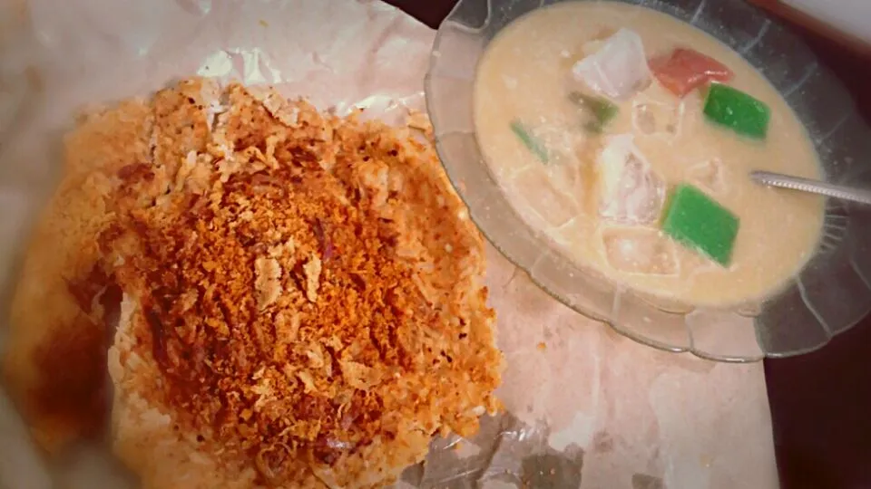 kerak telor & selendang mayang (traditional food & iced drink from betawi - jakarta)|Asti 🌸🌸さん