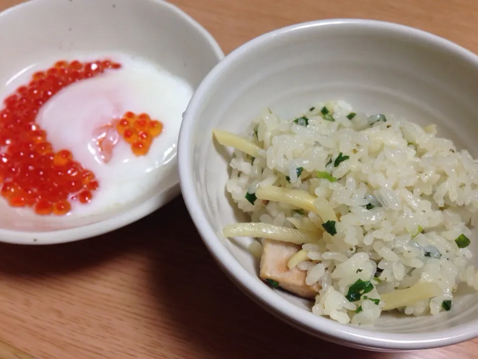 Snapdishの料理写真:筍の炊き込みご飯 啓志風 温泉卵といくらのたれ付き|ひでこさん