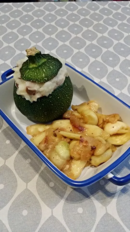 courgette filled with mushroom, serrano ham and leek mashed potato|Rebecaさん