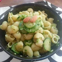 Snapdishの料理写真:Pasta with zucchini and chopped almonds, garlic, olive oil and parsley.|Sandrokan972さん