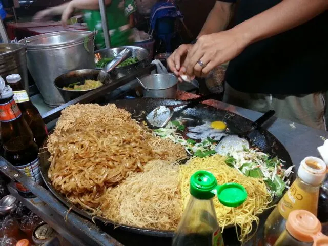 pad thai on process|vitantriさん