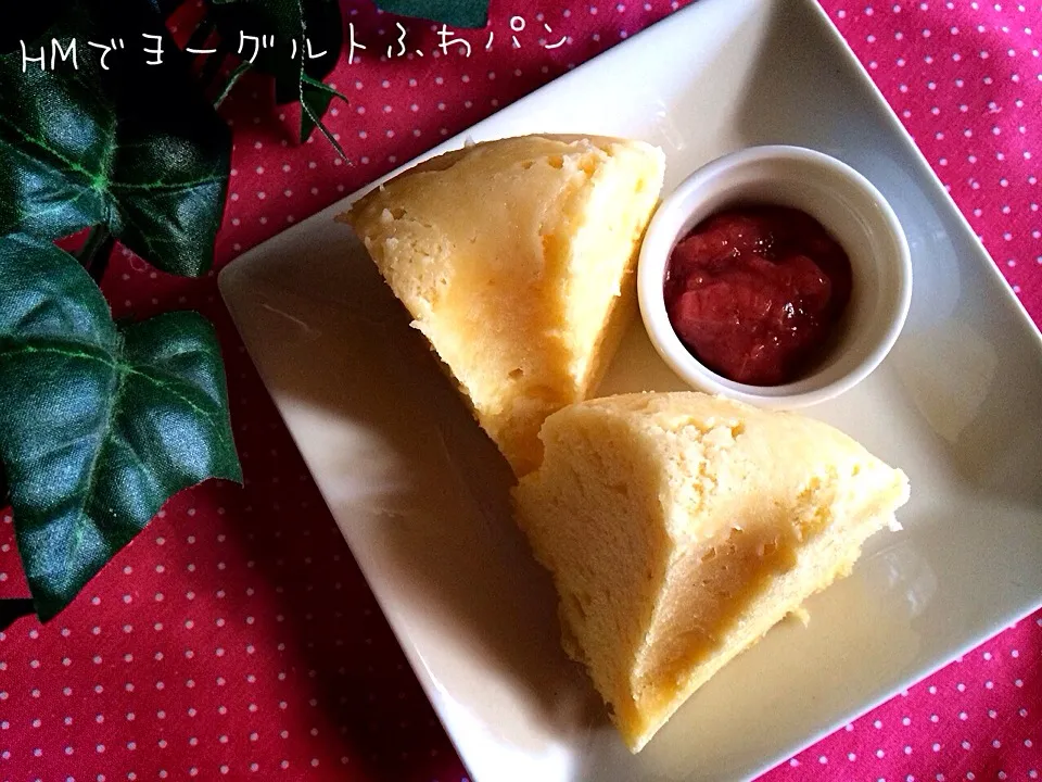 Snapdishの料理写真:起きろ〜朝ごはん終わったからおやつだよ〜笑#ホットケーキミックス|Bちゃんさん