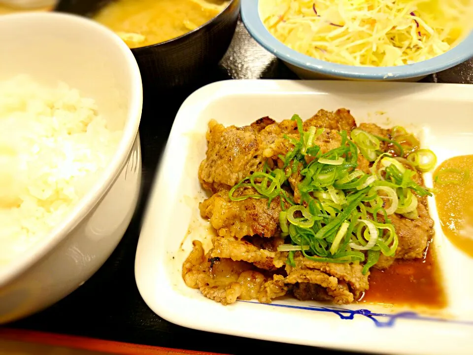 味噌漬け牛カルビ定食|ツツカメさん