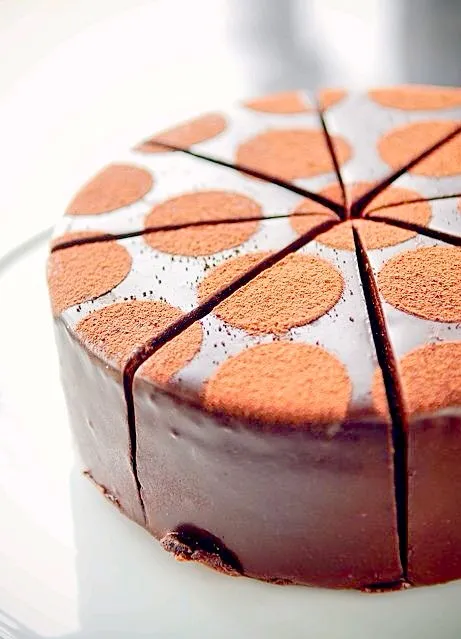 Choco Polkadot Cakes.....|Jessica Bethaniさん