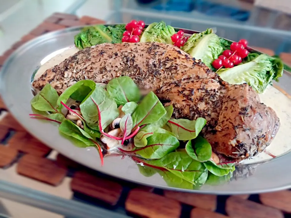 sirloin pork in thyme, sauce cream-wine-mustard (mustard French), blanched romaine lettuce ...|Matthew NLさん