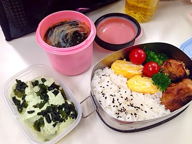 春雨スープ からあげ弁当 枝豆豆腐のわかめ和え|hiromi 히로미さん