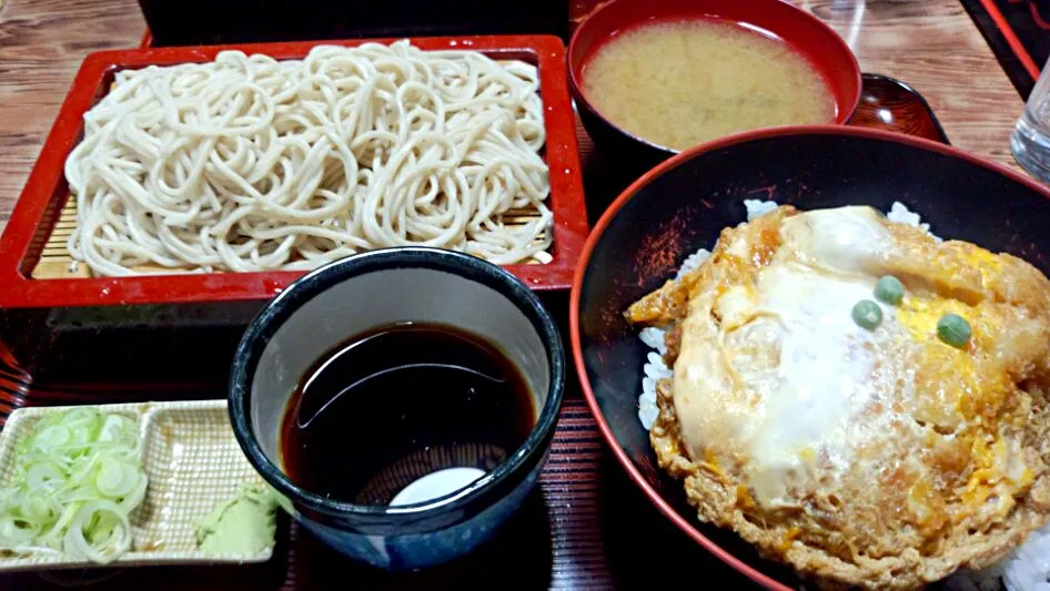 カツ丼ザル蕎麦セット|哲さん