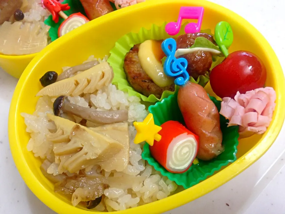 幼稚園お弁当♡筍ご飯|Yuiko Naganumaさん