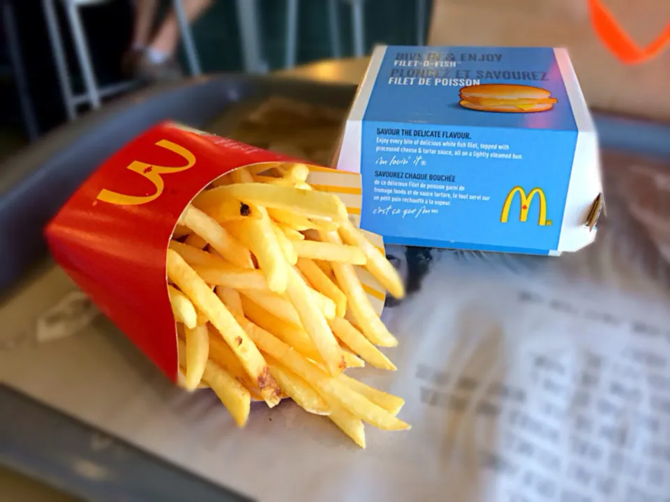 McDonald's Fillet-o-Fish and Fries|Natashaさん