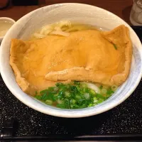 Snapdishの料理写真:きつねうどん|たんぐるさん