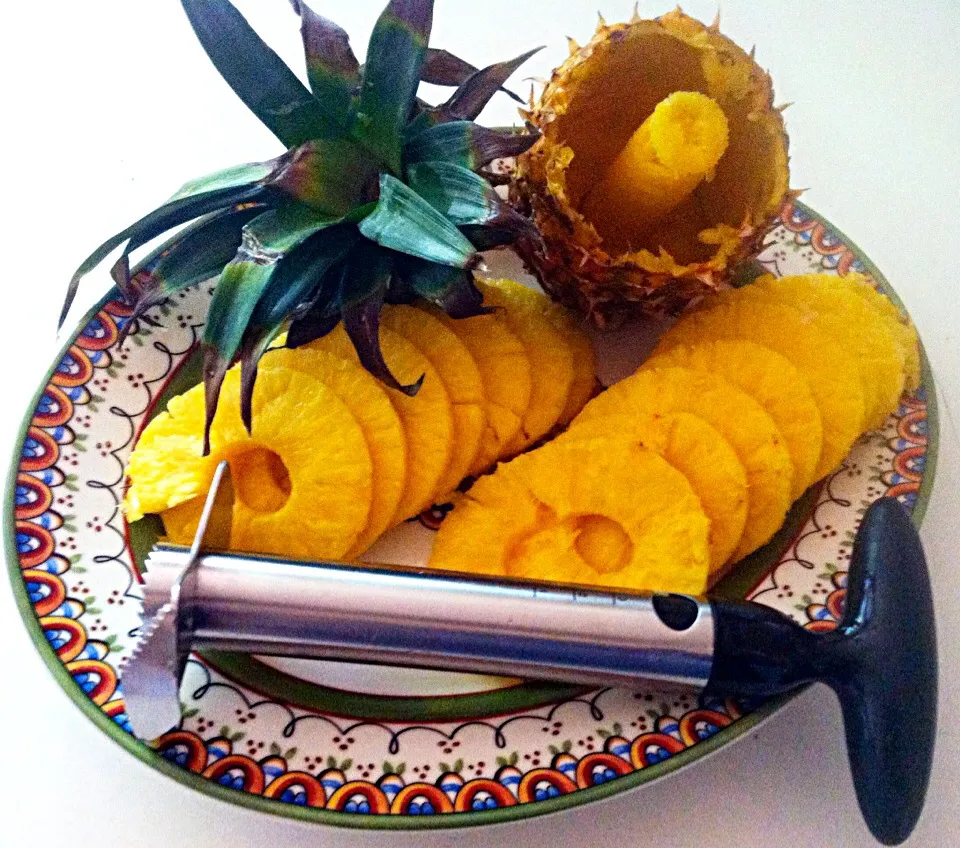 Pineapple slicer I got on Amazon works great! 👍|mamaeriさん