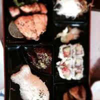 Snapdishの料理写真:🎏Salmon bento🎏🍥🍣🍱|wikkyさん