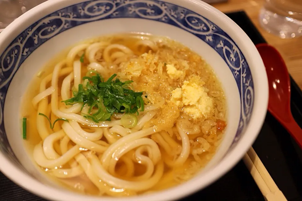 かけうどん|マハロ菊池さん