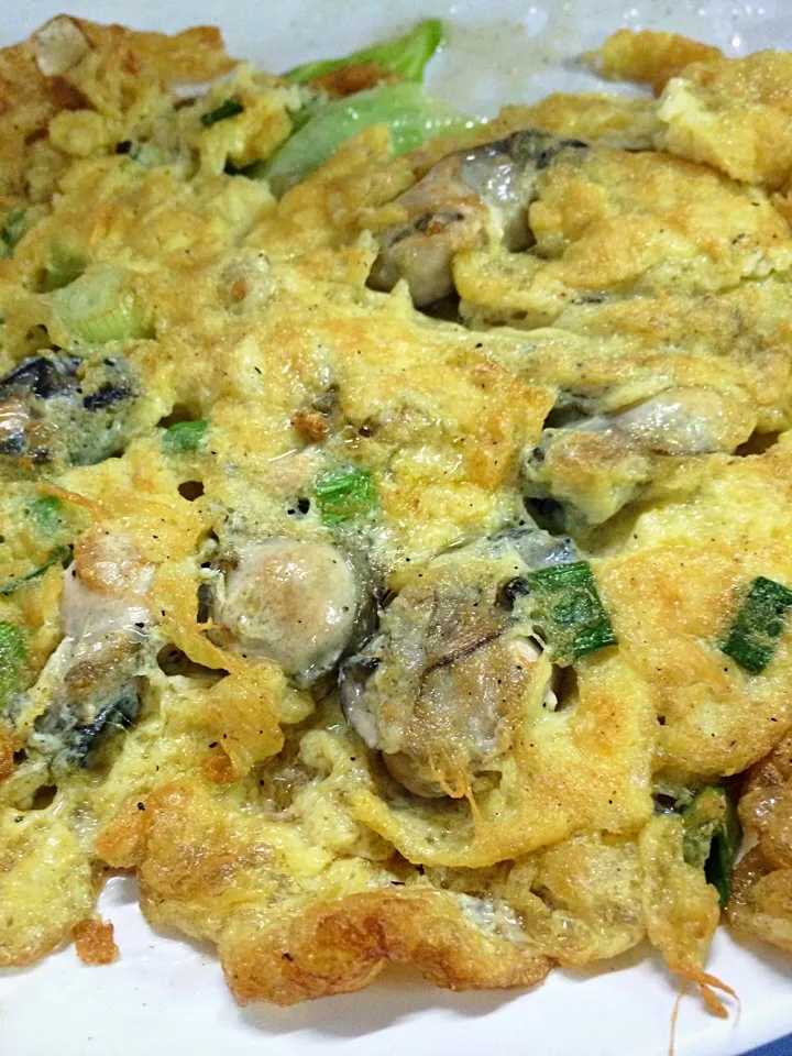 Snapdishの料理写真:Egg omelette with oysters|12Dragonさん