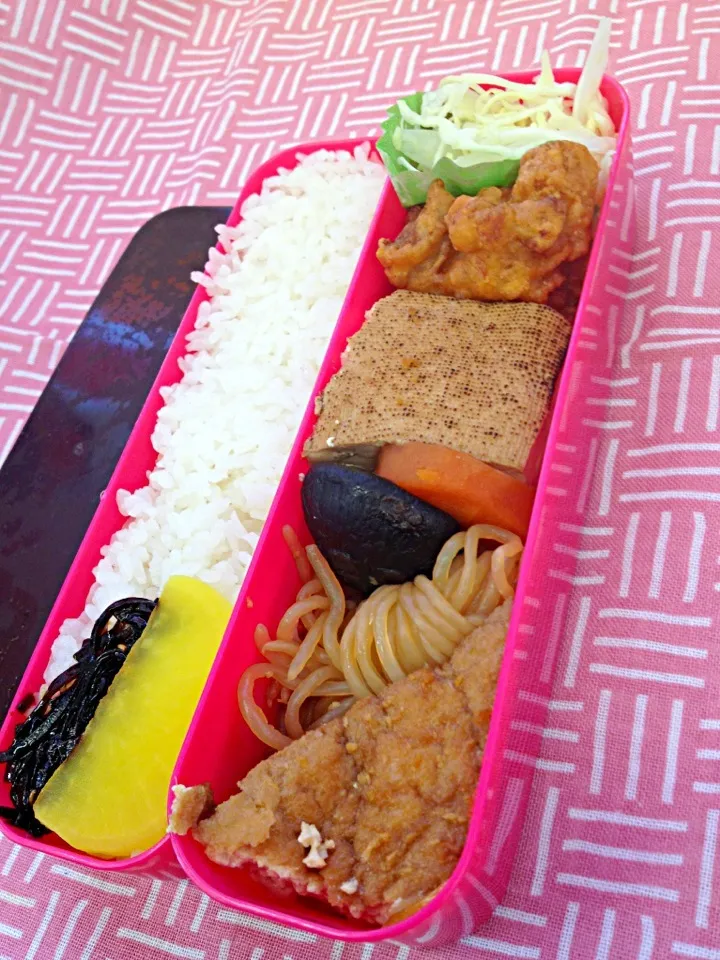 お惣菜を詰めただけ弁当(^^;;|ハルさん