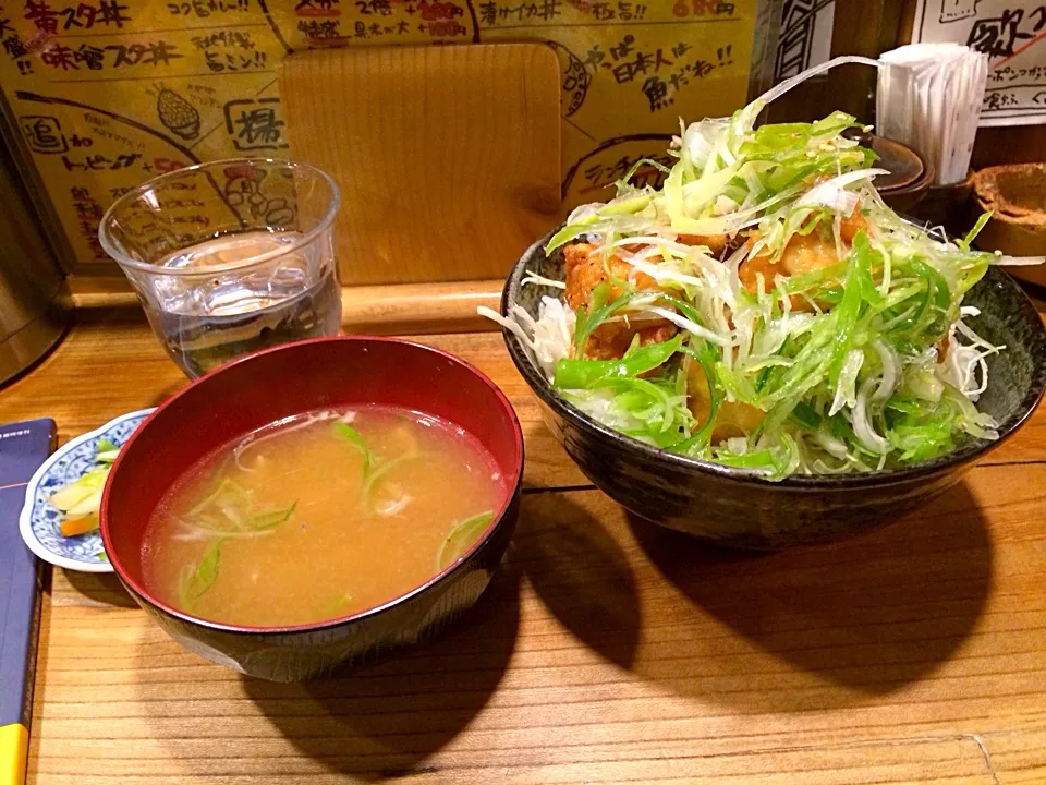 ネギ塩チキン丼|ゆみさん