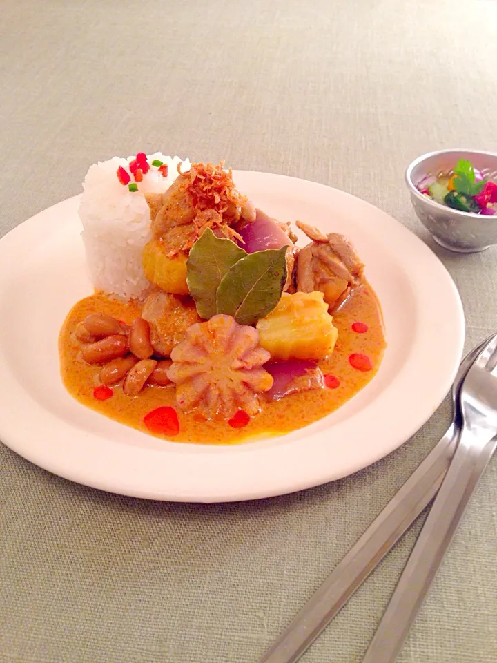 มัสมั่นไก่(chicken massaman curry)|Pakamasさん