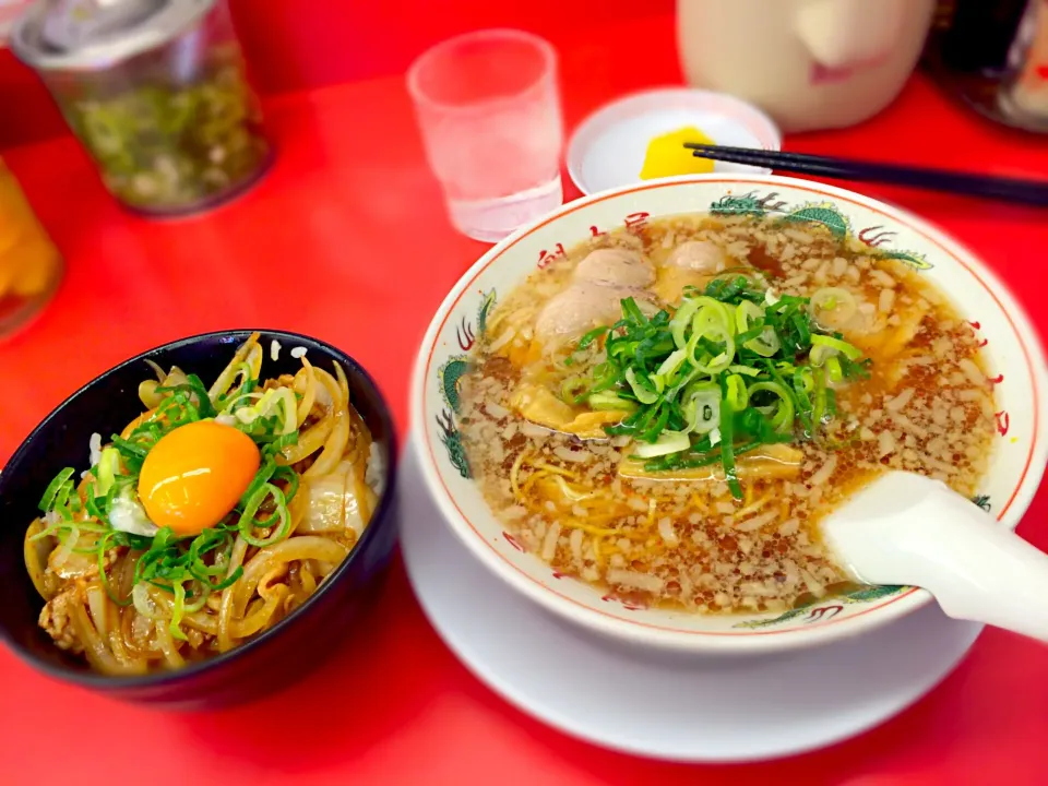 魁力屋 ラーメン スタミナ丼ハーフセット|TOMOさん