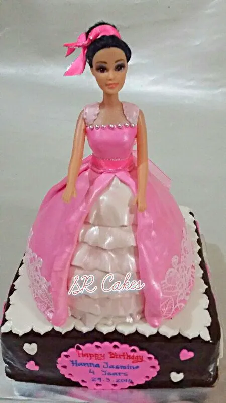 Barbie cake|siti ruzitaさん