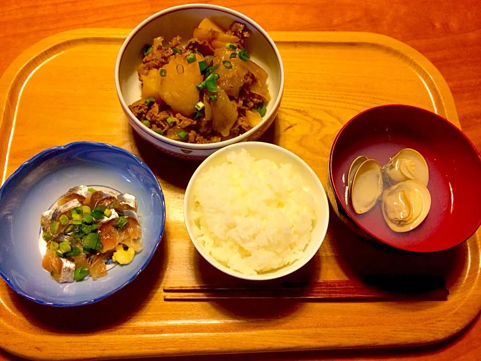 肉じゃが、鰯のお刺身、蛤お吸い物|yuyusuzuさん